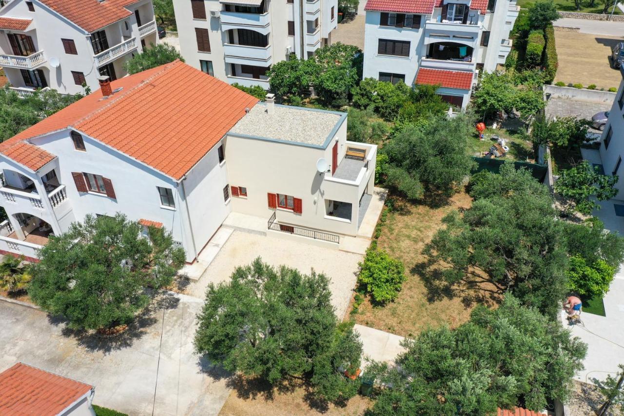 Apartment Ana ซาดาร์ ภายนอก รูปภาพ