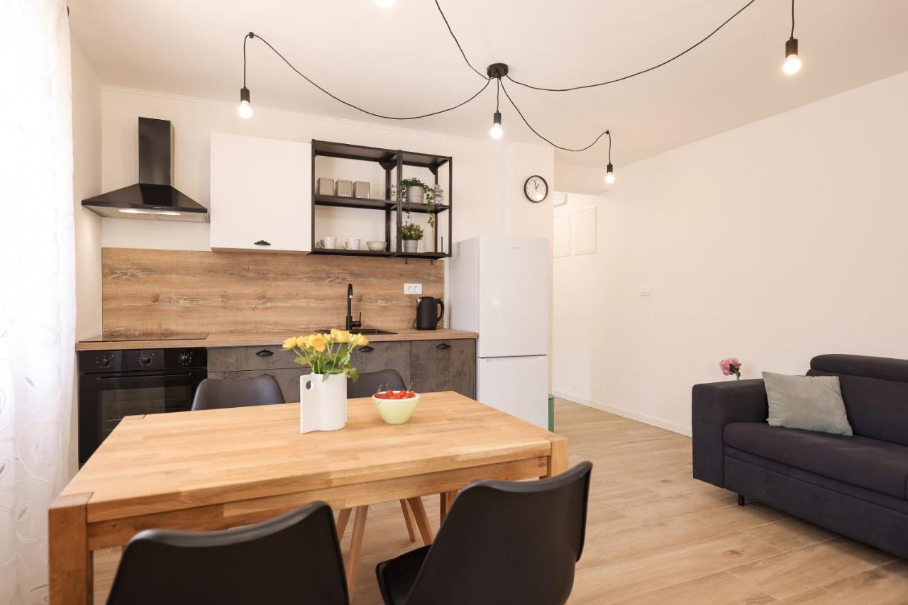 Apartment Ana ซาดาร์ ภายนอก รูปภาพ